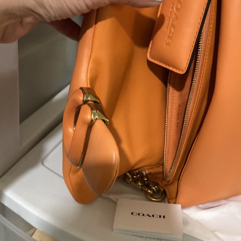 Coach Tabby 26 shoulder bag in Candied pillow leather - Picture 15 of 16